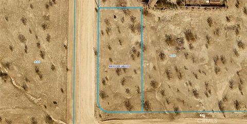 Photo of 0 E Cor 197th Street E, Lancaster, CA 93535 (MLS # SR26019543)