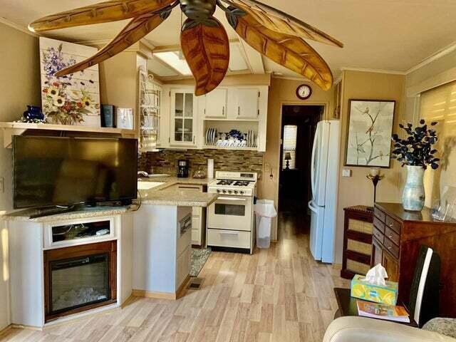 Sungate - Residential Lease
