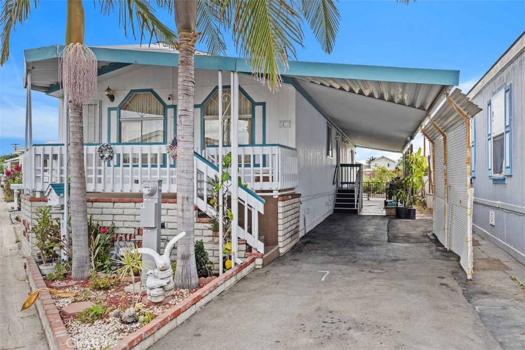 14352 Beach Boulevard 41