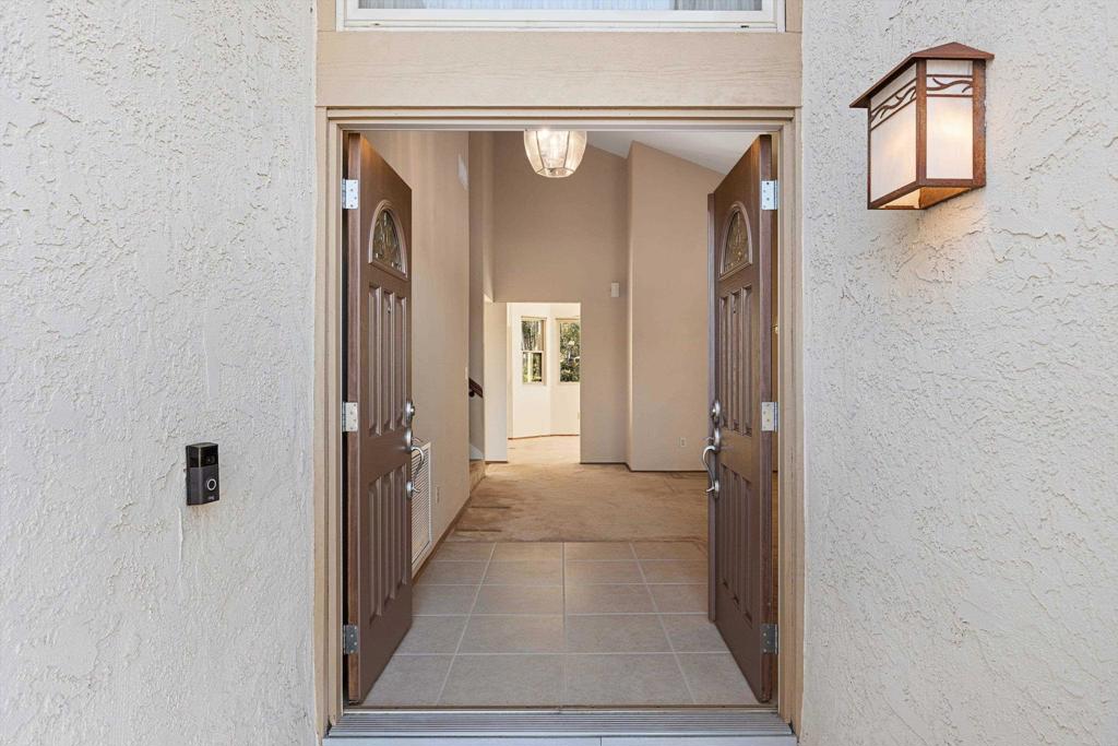 7338 Canyon Breeze Road