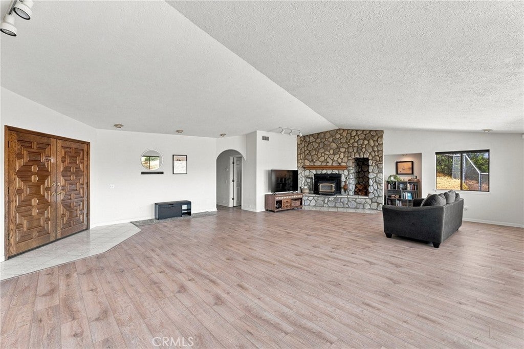8384 Highland Court