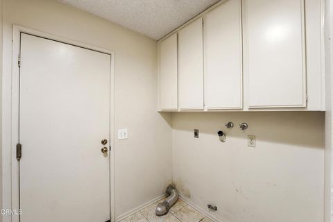 Tiny photo for 2474 Kimberly Avenue, Camarillo, CA 93010 (MLS # V1-34695)