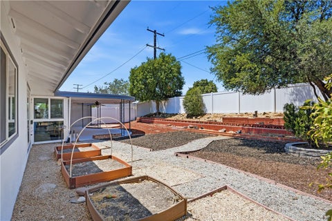 Tiny photo for 27190 Pinehurst RD, Sun City, CA 92586 (MLS # SW26157917)