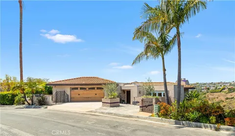 1992 San Remo Dr, Laguna Beach, CA 92651 - MLS#: LG26081224
