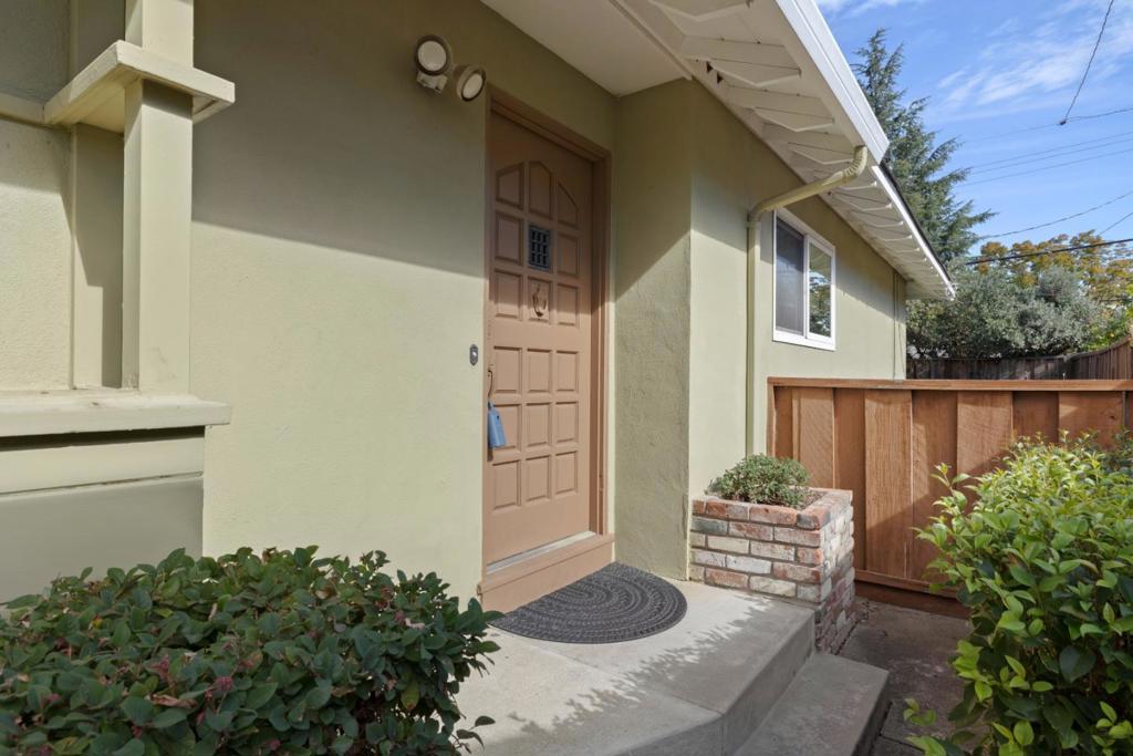 4385 Borina Drive