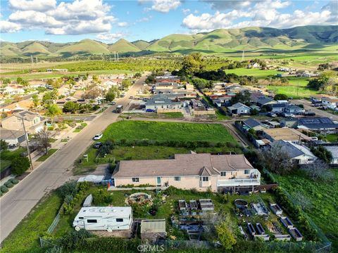 Tiny photo for 182 E Chestnut St, Nipomo, CA 93444 (MLS # PI25282478)