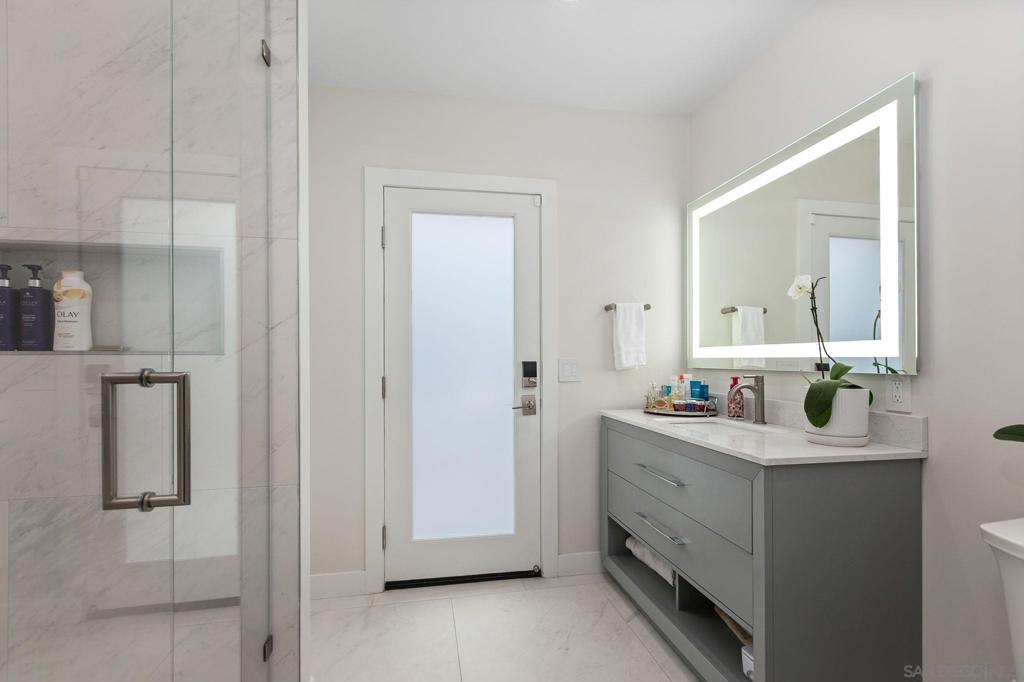 La Mesa - Residential