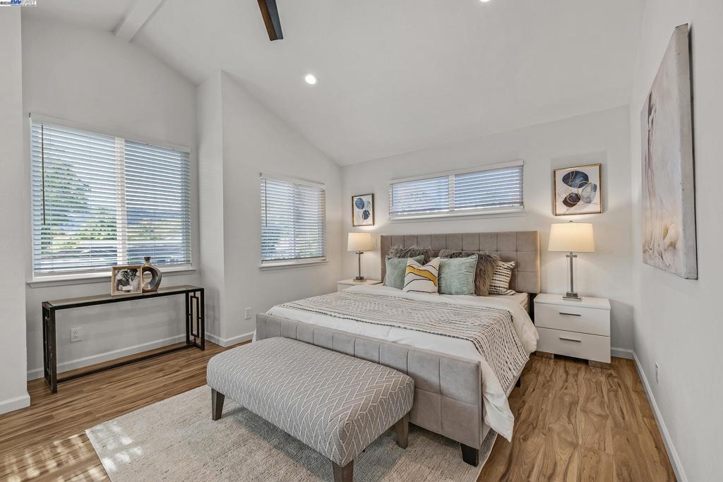 DEL PRADO - Residential