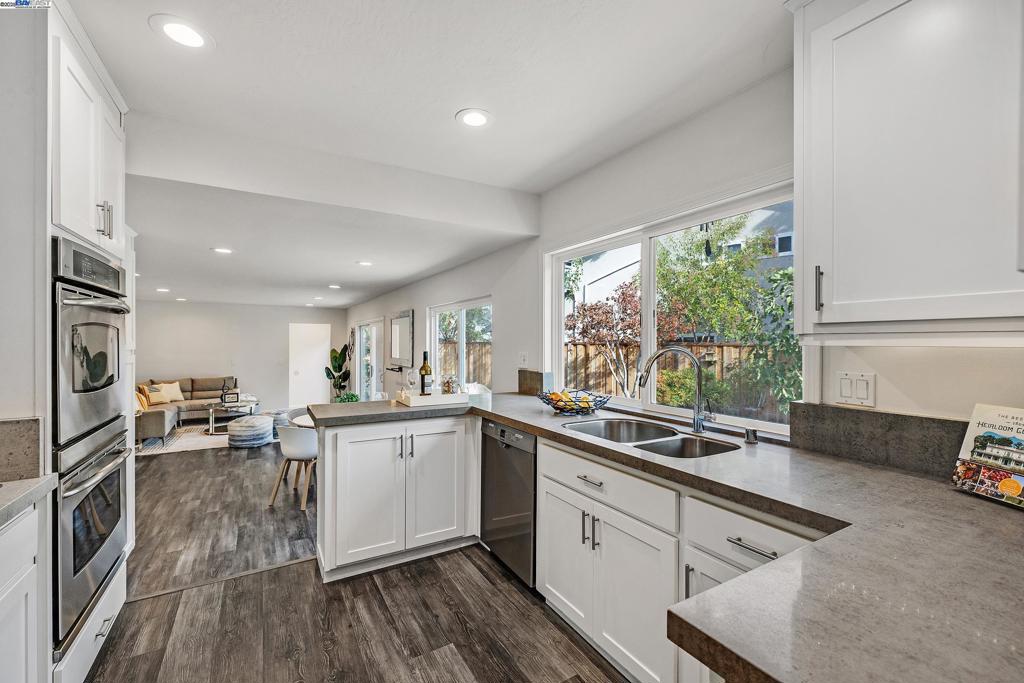 DEL PRADO - Residential