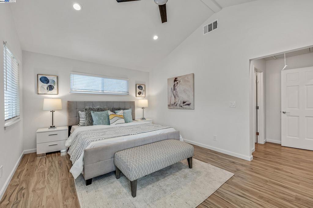 DEL PRADO - Residential