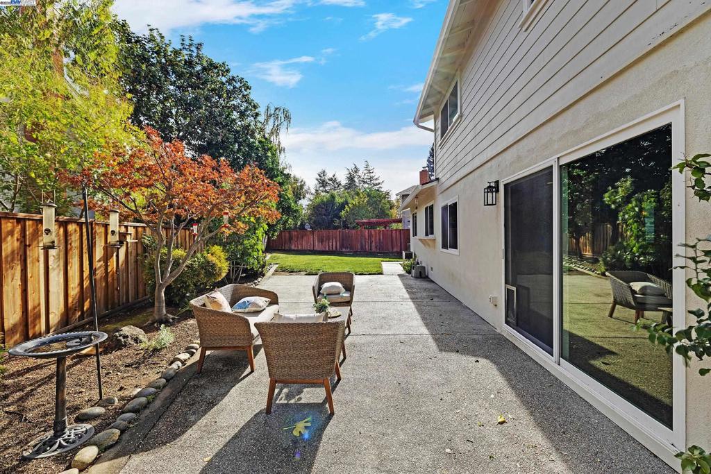 DEL PRADO - Residential