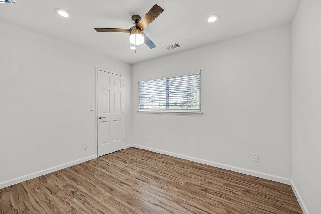 DEL PRADO - Residential