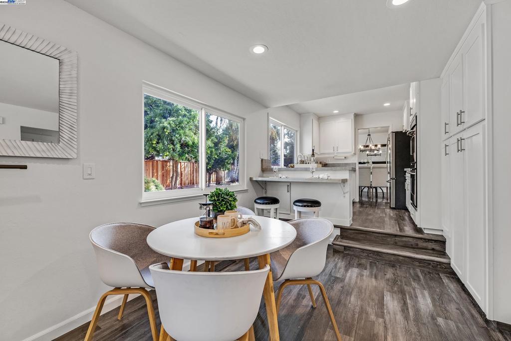 DEL PRADO - Residential