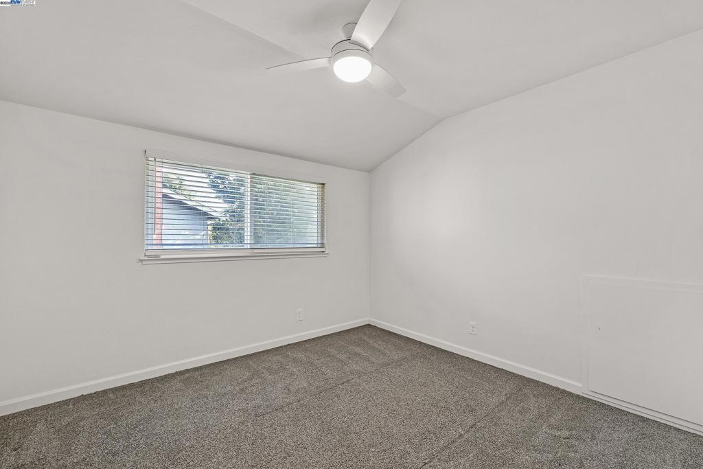 DEL PRADO - Residential