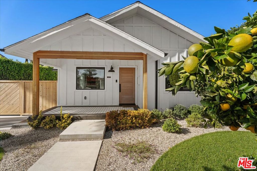 1607 S Spaulding Avenue