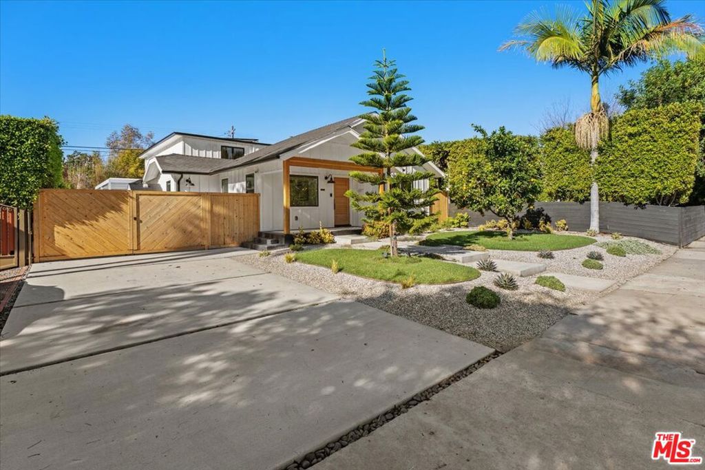 1607 S Spaulding Avenue