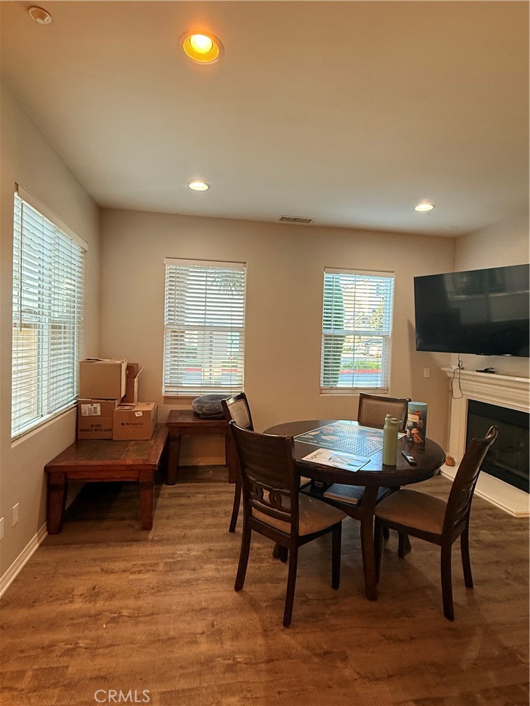 Adolfo Glen 2 (4981) - Residential Lease