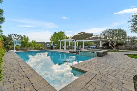 13 Manchester Court, Coto De Caza, CA 92679 - MLS#: OC26197590