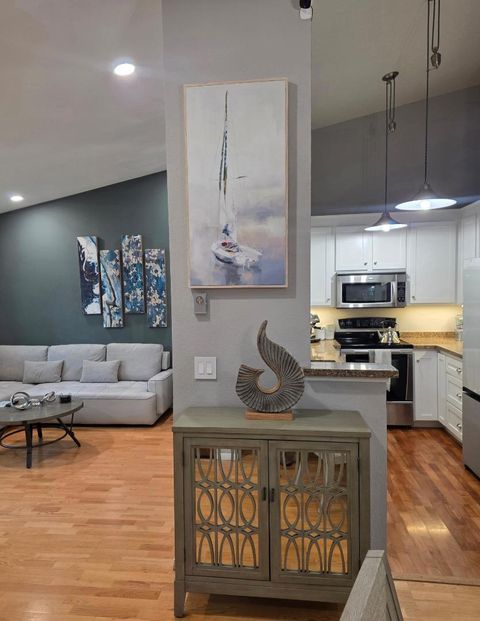 Photo of 1528 Alma Terrace, San Jose, CA 95125 (MLS # ML82051418)
