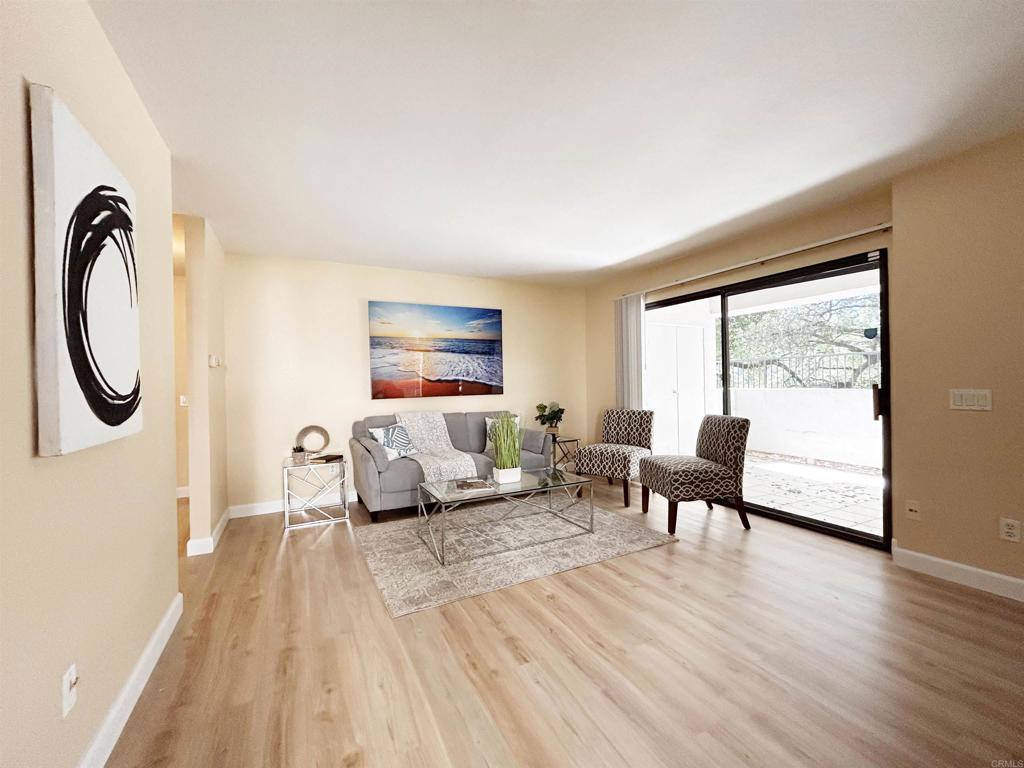 13272 Wimberly Square 219