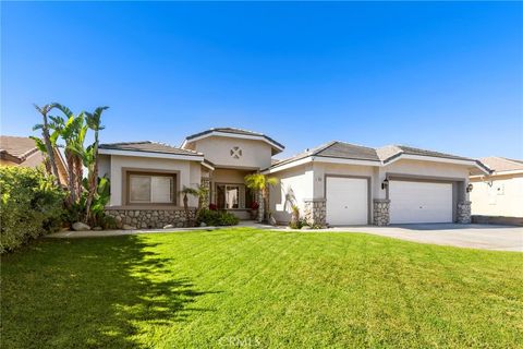 Photo of 4060 N Flame Tree Ave, Rialto, CA 92377 (MLS # PW25274360)