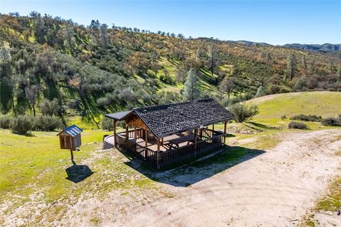 Tiny photo for 535 Calf Canyon Highway Hwy, Creston, CA 93432 (MLS # SC25282189)