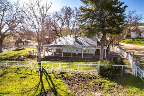 Tiny photo for 535 Calf Canyon Highway Hwy, Creston, CA 93432 (MLS # SC25282189)