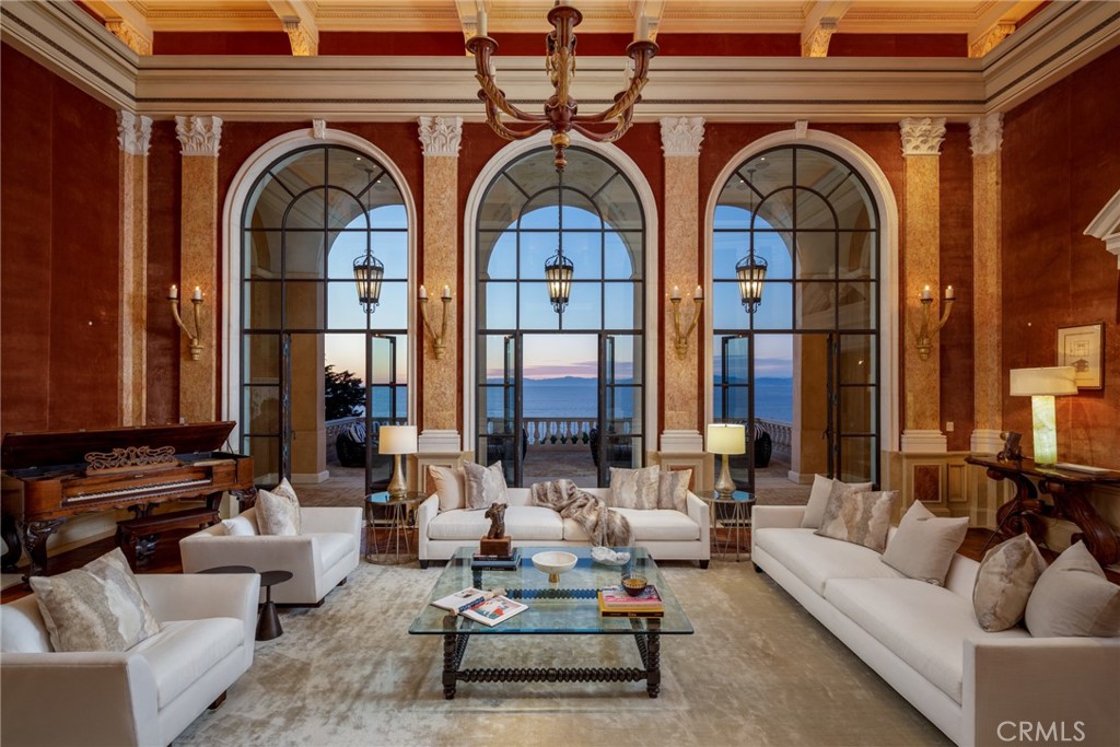 612 Paseo Del Mar