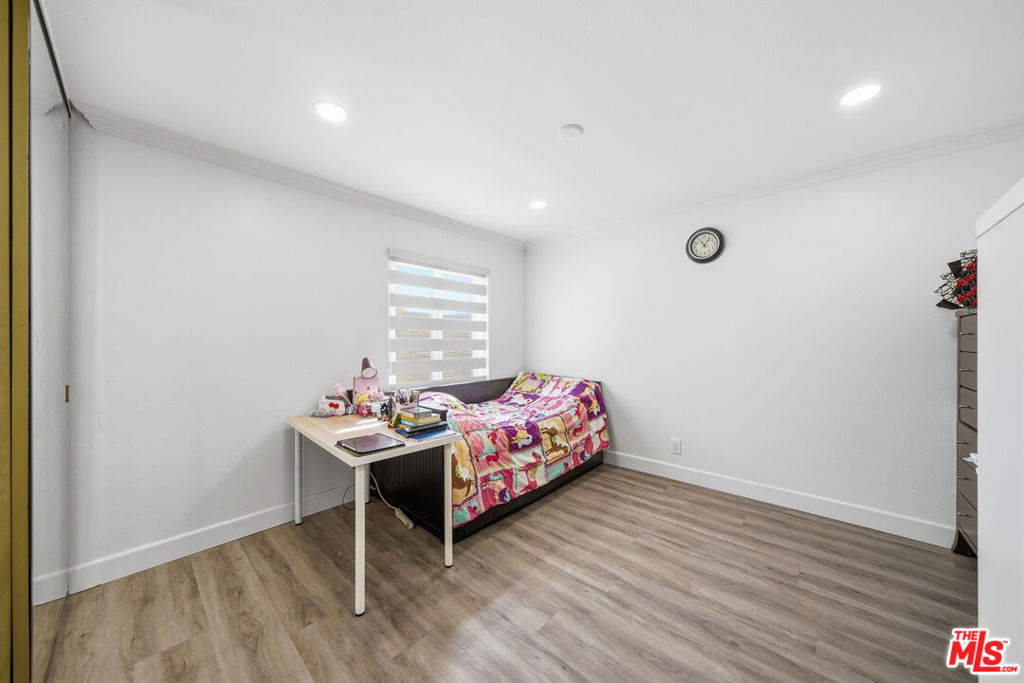 3442 Del Amo Boulevard