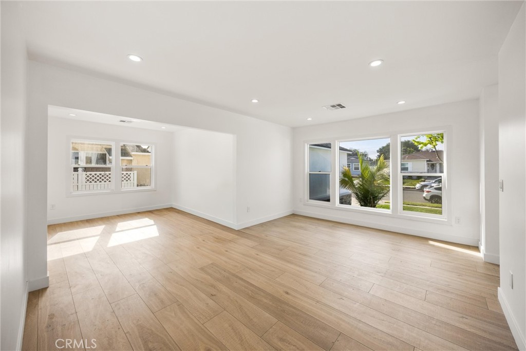 2803 Hardwick Street