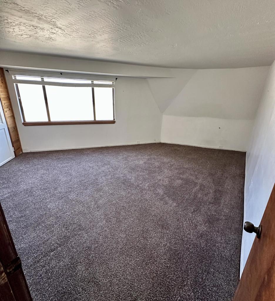 Pinyon Crest - Residential