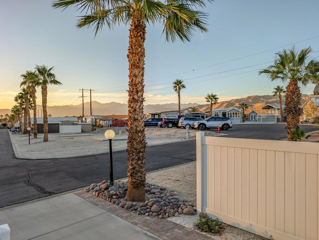 Not Applicable-1 - Manufactured In Park