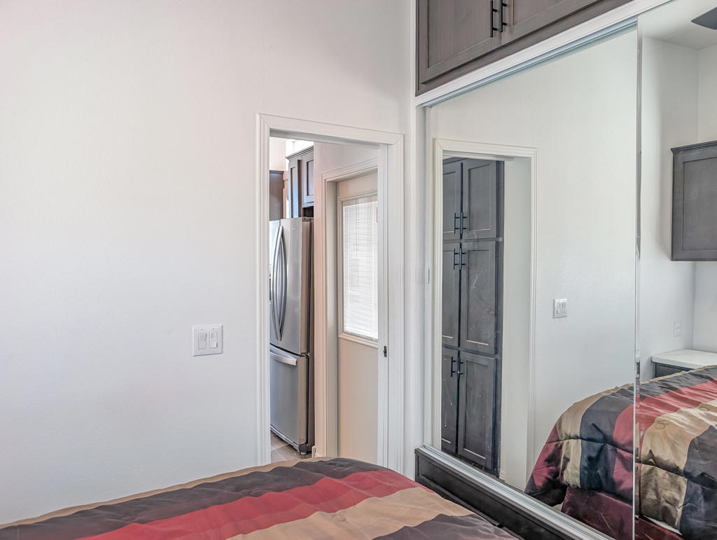 Not Applicable-1 - Manufactured In Park