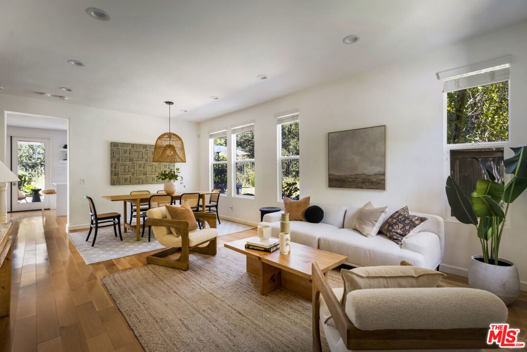 675 Shafter Way, Los Angeles CA 90042