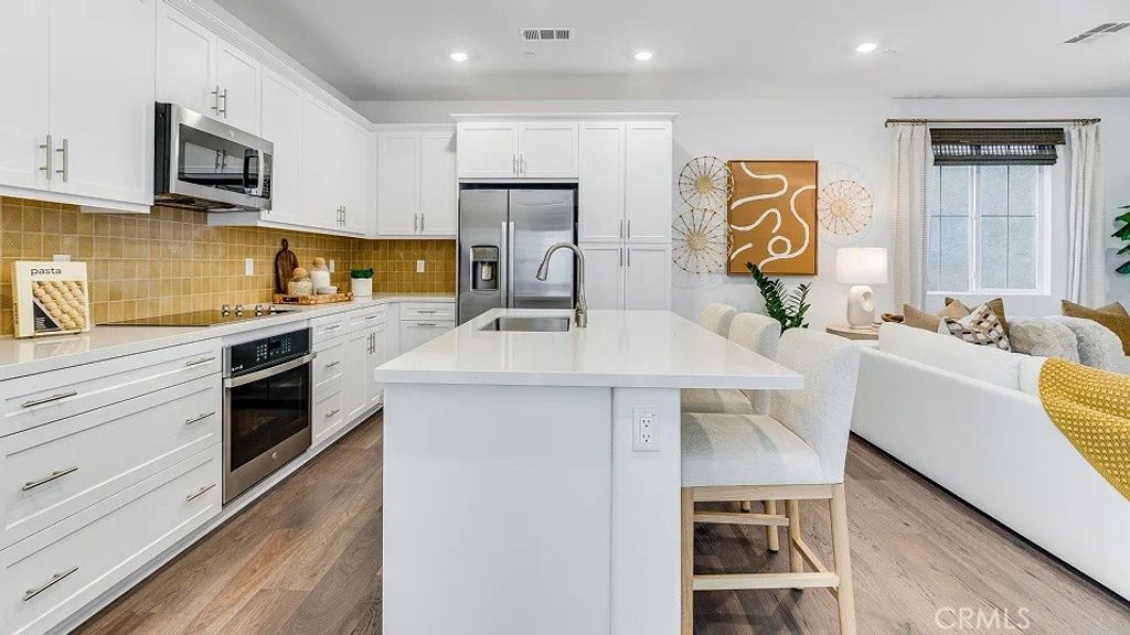 Photo of 1360 Thunderbolt Lane, Rialto, CA 92376 (MLS # SW26082798)