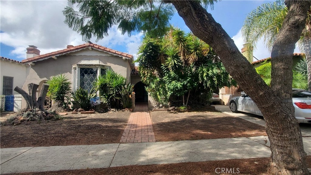1059 S Orlando