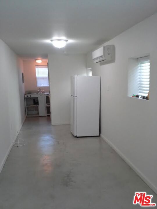 - Residential Lease