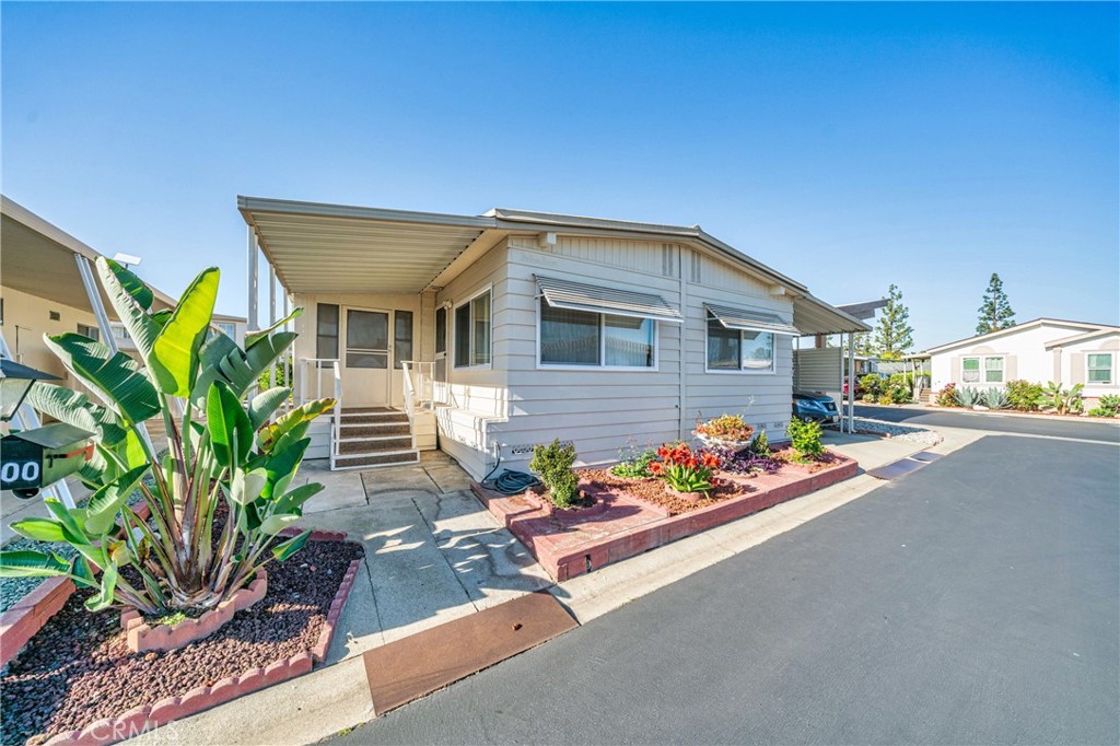 1441 Paso Real Avenue 300