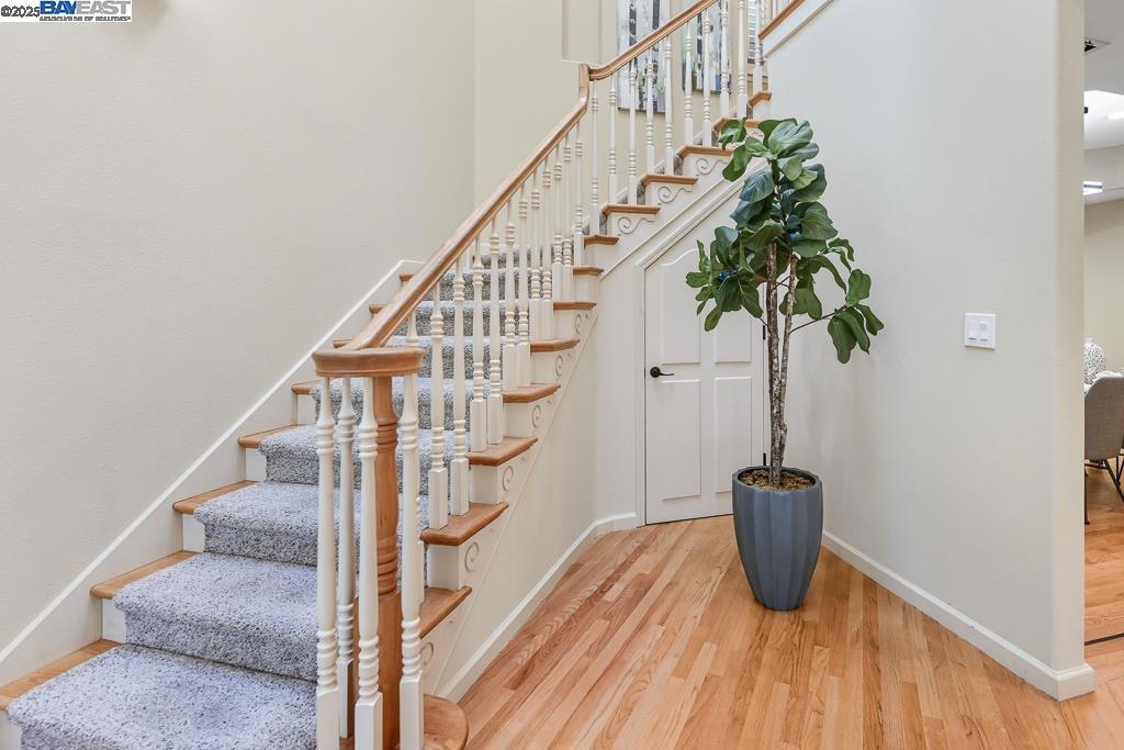 MONTCLAIR - Residential