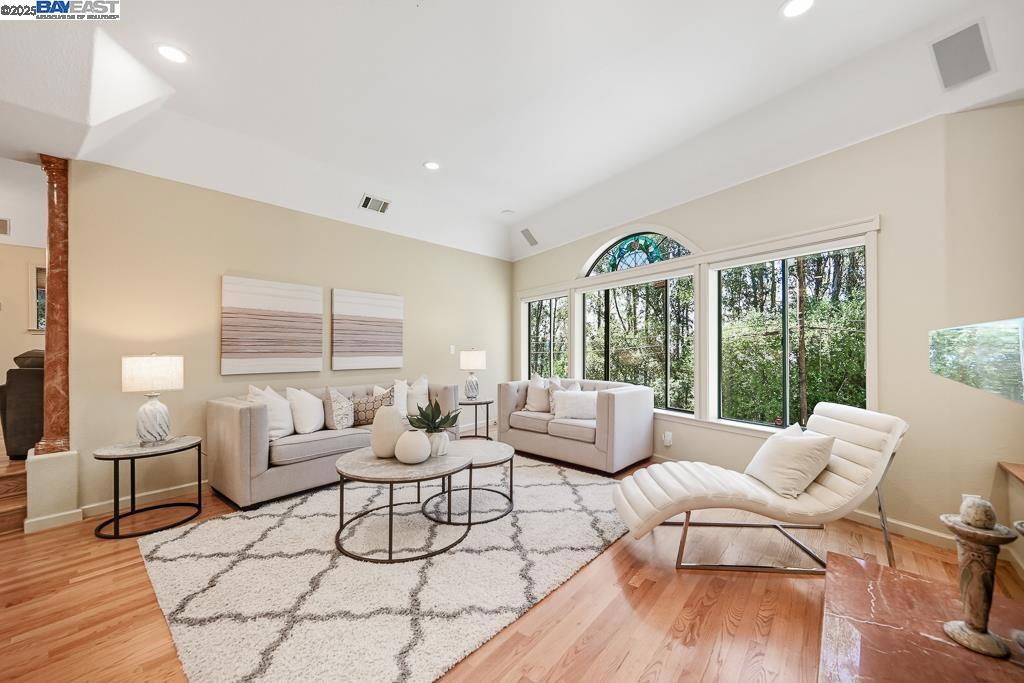 MONTCLAIR - Residential