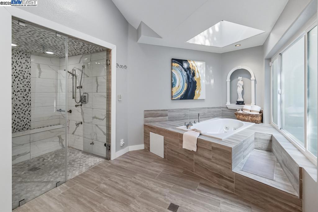 MONTCLAIR - Residential