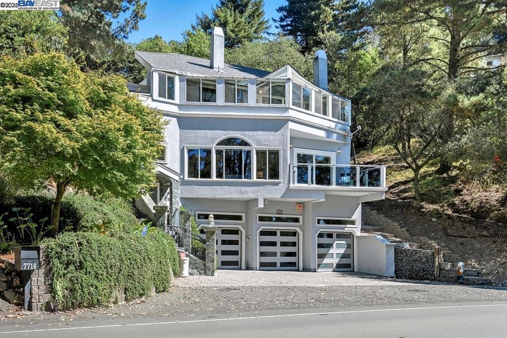 MONTCLAIR - Residential