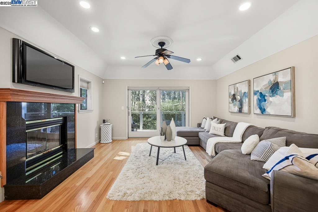 MONTCLAIR - Residential