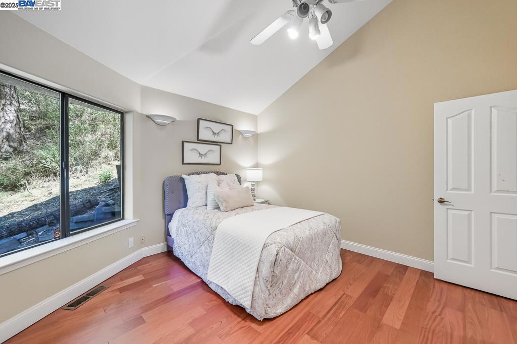 MONTCLAIR - Residential