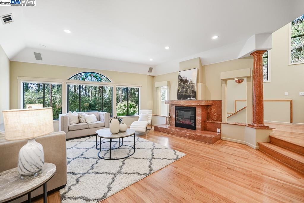 MONTCLAIR - Residential