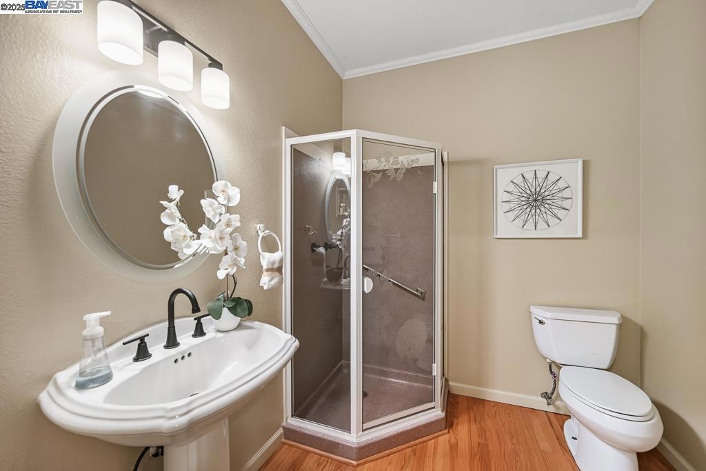 MONTCLAIR - Residential