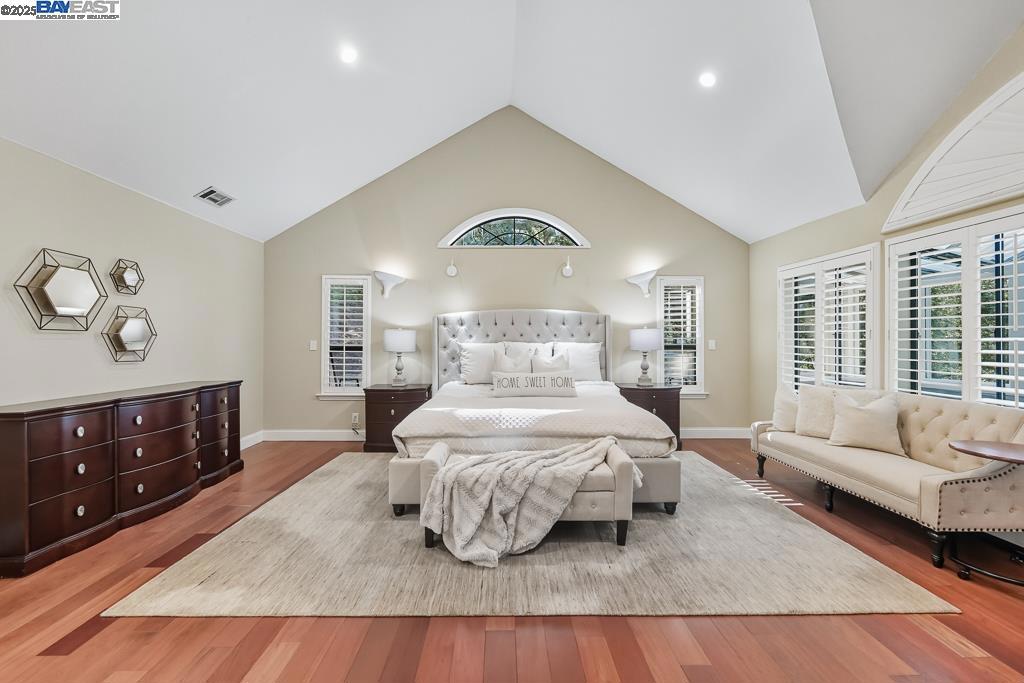 MONTCLAIR - Residential