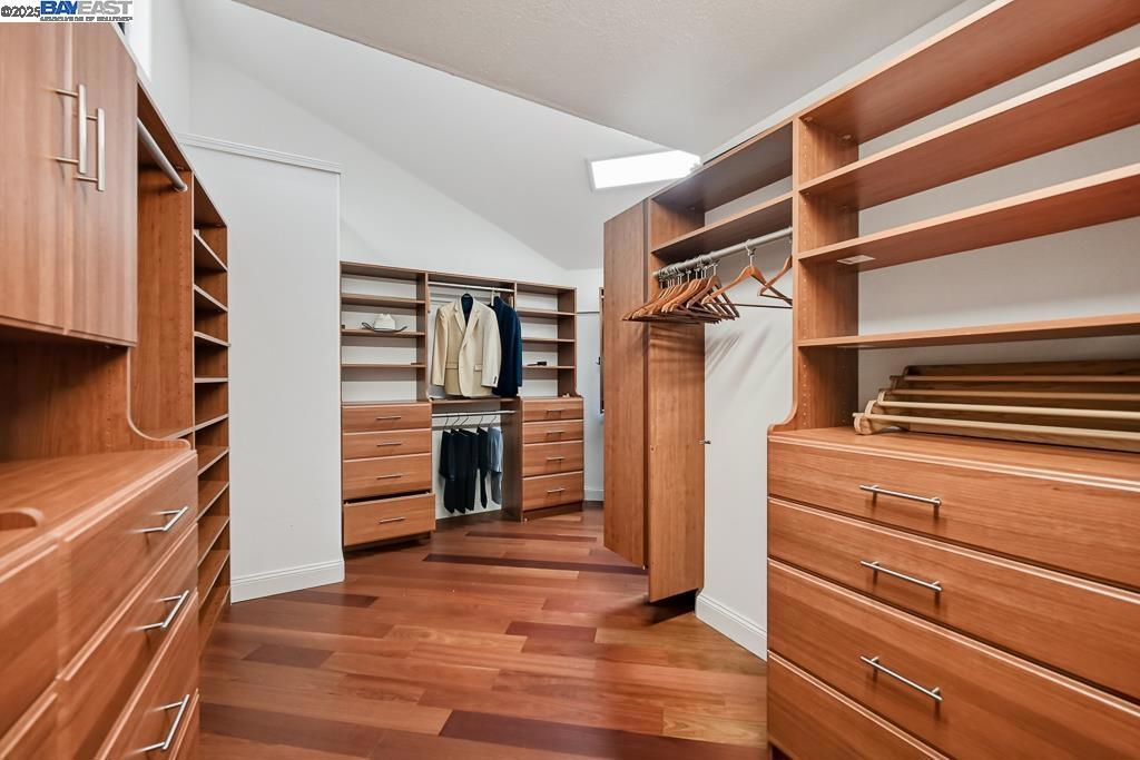 MONTCLAIR - Residential