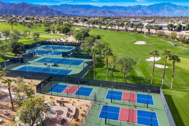 Heritage Palms CC - Residential