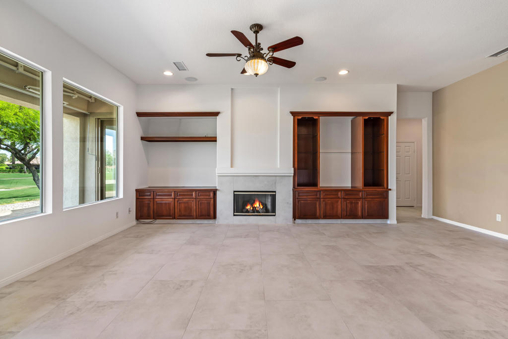 Heritage Palms CC - Residential